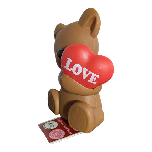 Plastic - Brown Bear Light - Motion Sound Night Light - Holding a LOVE heart - Picture 2 of 7